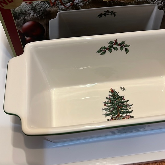 Spode Christmas Tree Loaf Pan - Picture 3 of 3